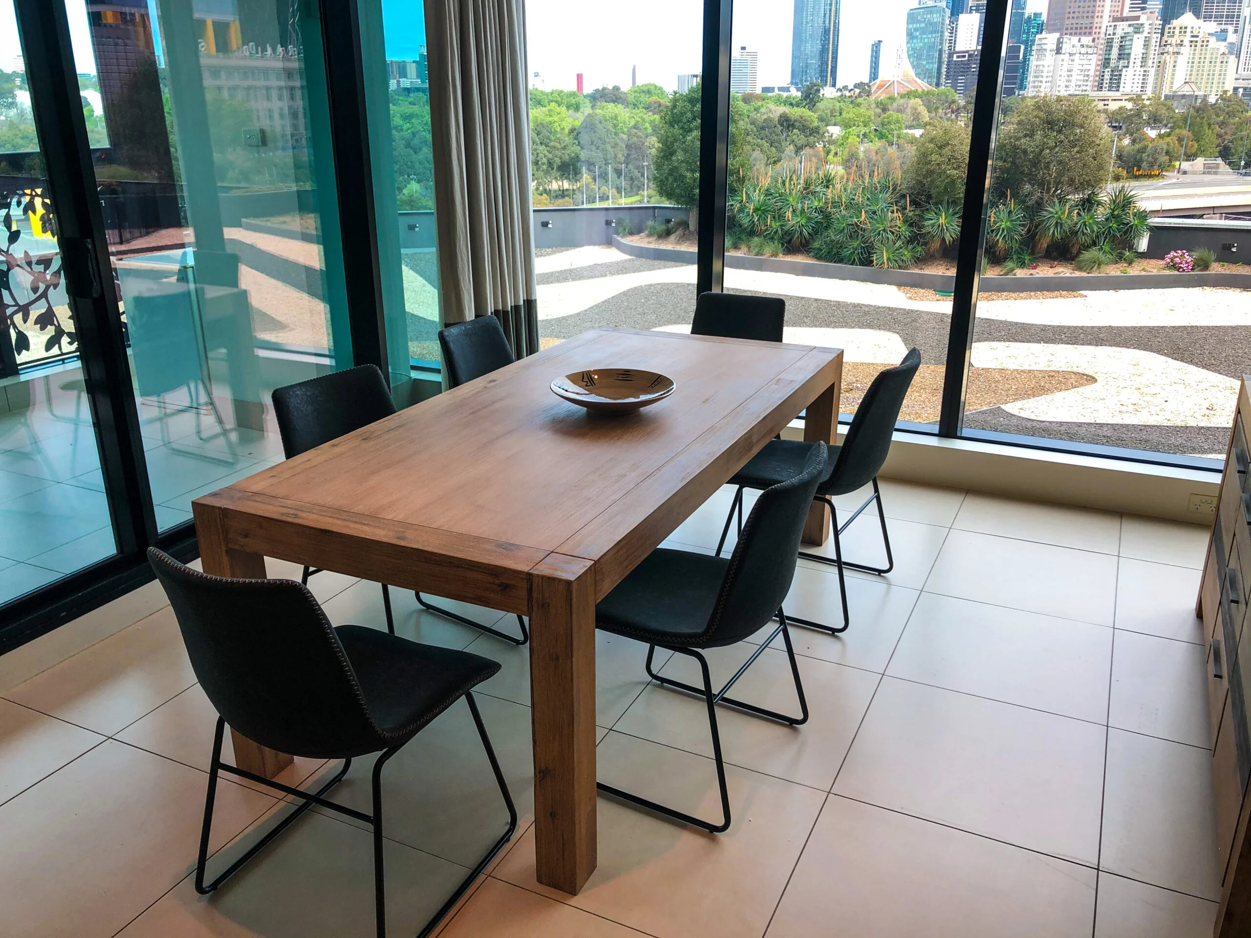 Kanye 7 Piece - Click on Rentals