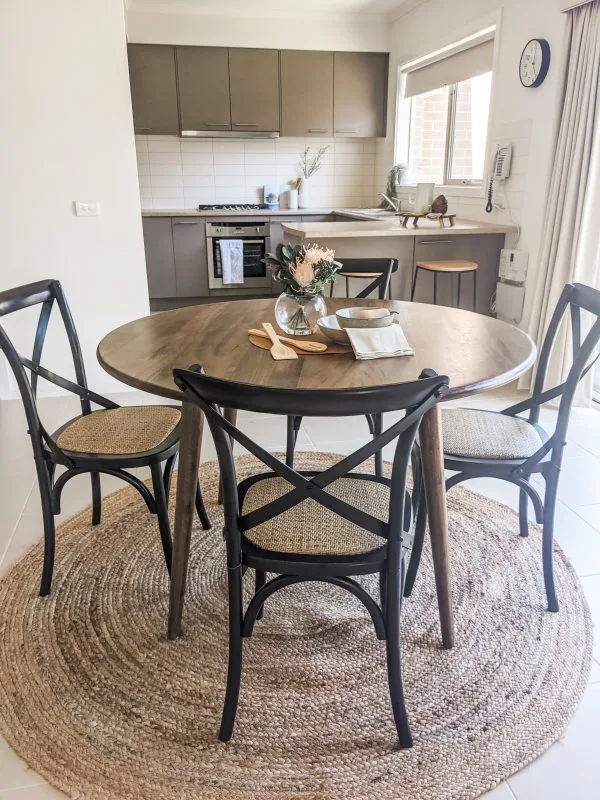 Retro 5 Piece Dining setting - Image 3