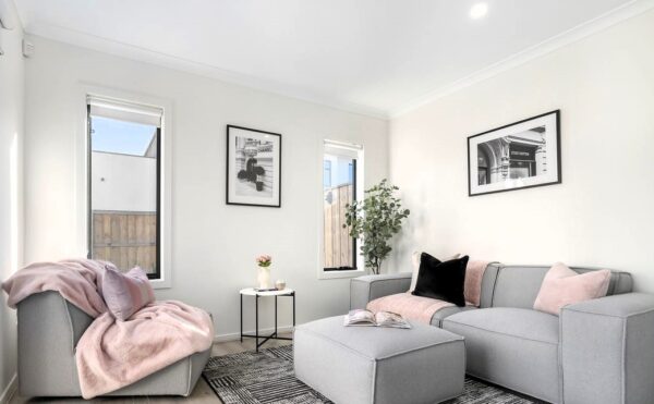 Jolie 3 Seater + Reversible Chaise - Image 3