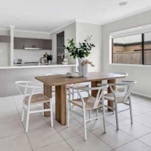 Fenix 7 Piece Dining Setting